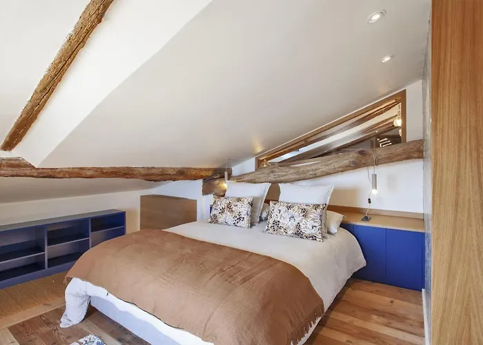 De Standing Avec Rooftop De 35m2