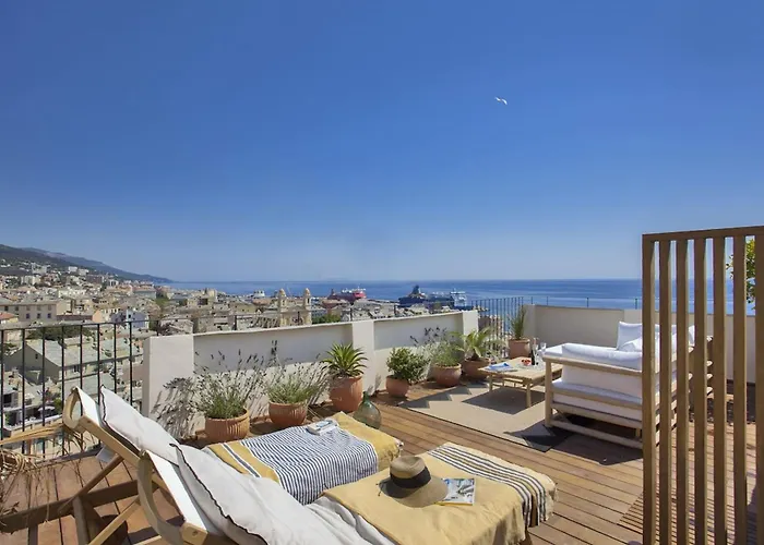 De Standing Avec Rooftop De 35m2 * Bastia (Corsica)