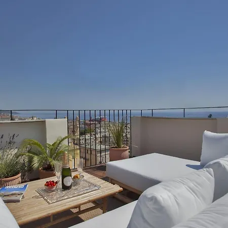 De Standing Avec Rooftop De 35m2 Lägenhet