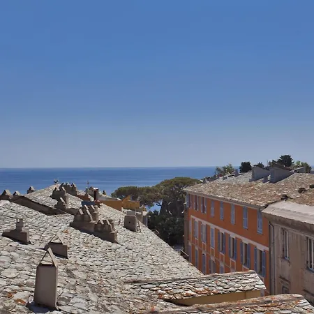 Διαμέρισμα De Standing Avec Rooftop De 35m2 *