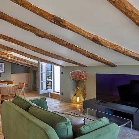 De Standing Avec Rooftop De 35m2 *