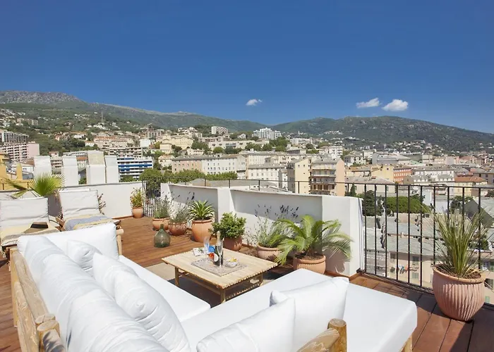 Apartment De Standing Avec Rooftop De 35m2